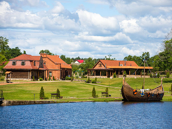 Переход на страницу описания экскурсии в Сулу Тур в усадьбу Сула из Минска
